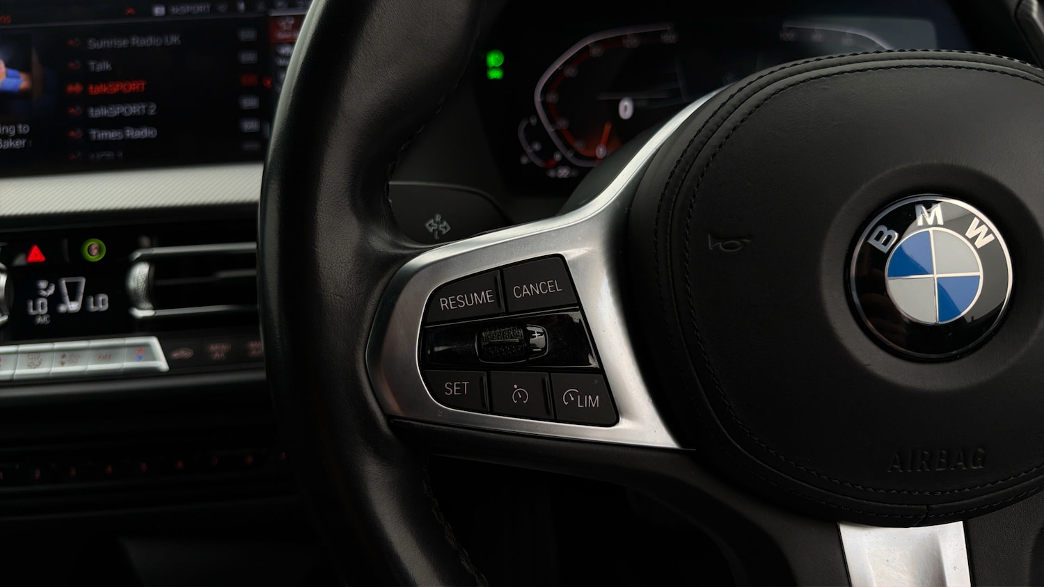 Used BMW 1 Series 2023 for sale - 78039523: Photo 24