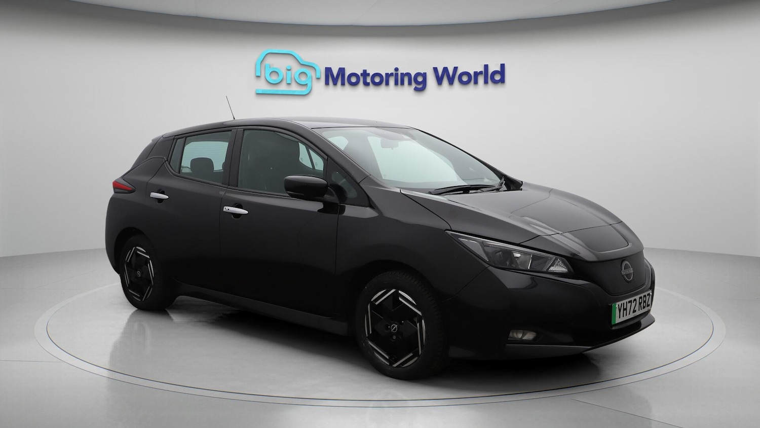 Used Nissan Leaf 2022 for sale - 76765511: Photo 2