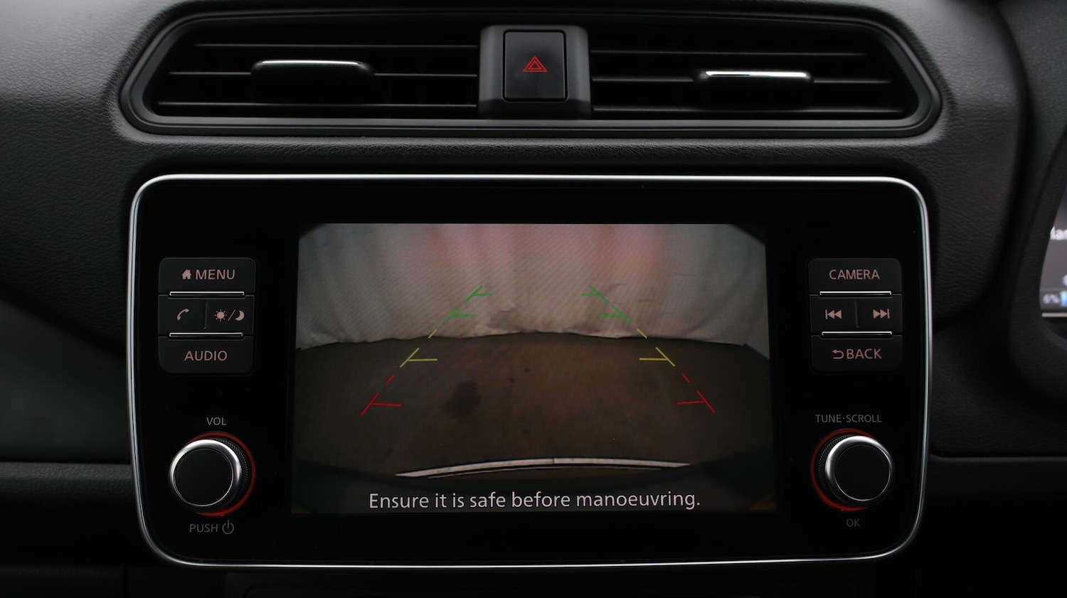 Used Nissan Leaf 2022 for sale - 76765511: Photo 24