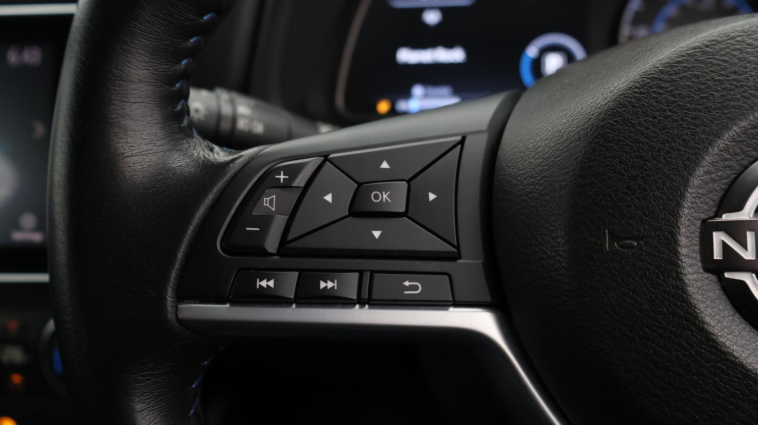 Used Nissan Leaf 2022 for sale - 76765511: Photo 25