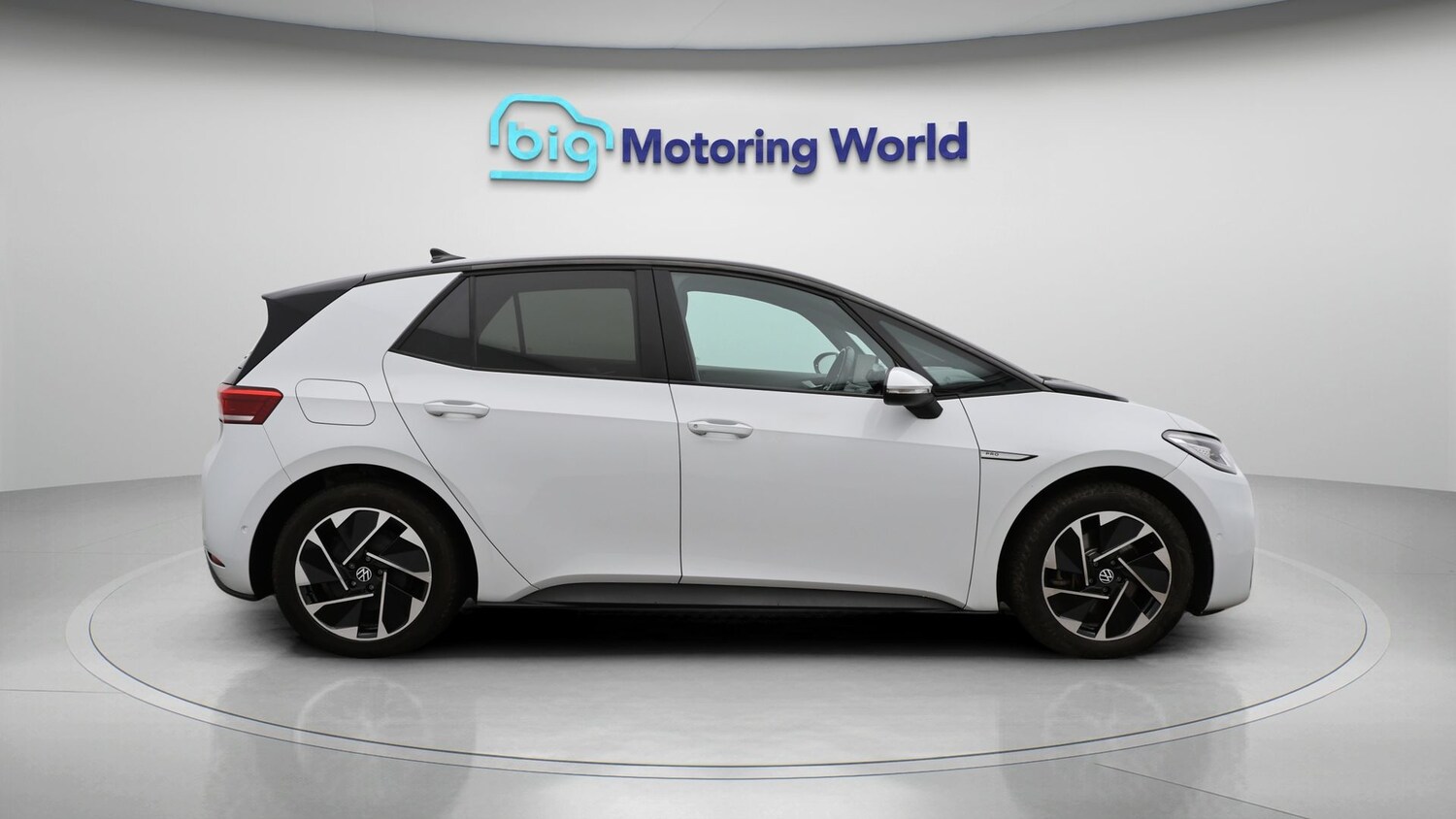 Used Volkswagen ID.3 2023 for sale - 77195141: Photo 8