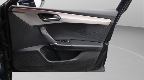 Used SEAT Leon 2022 for sale - 75658878: Photo 16