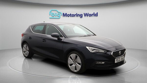 Used SEAT Leon 2022 for sale - 75658878: Photo 2