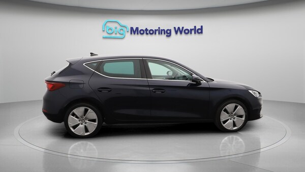 Used SEAT Leon 2022 for sale - 75658878: Photo 9