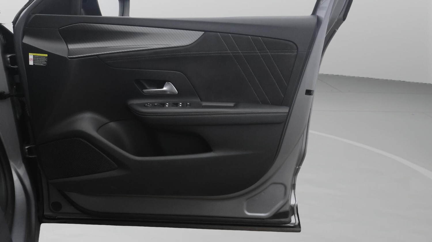 Used Vauxhall Mokka Electric for sale - 76728265: Photo 16