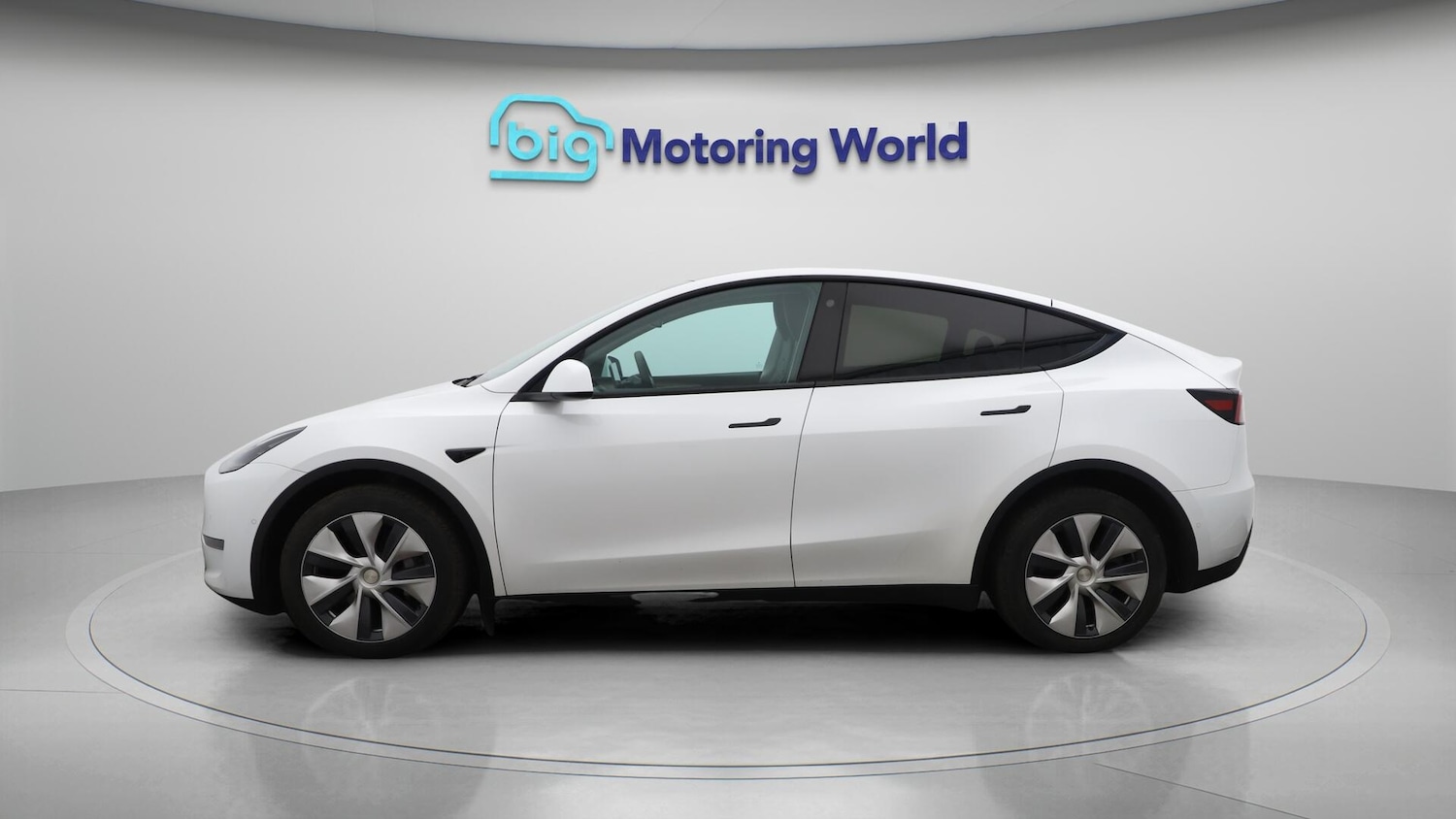 Used Tesla Model Y 2022 for sale - 76743362: Photo 5