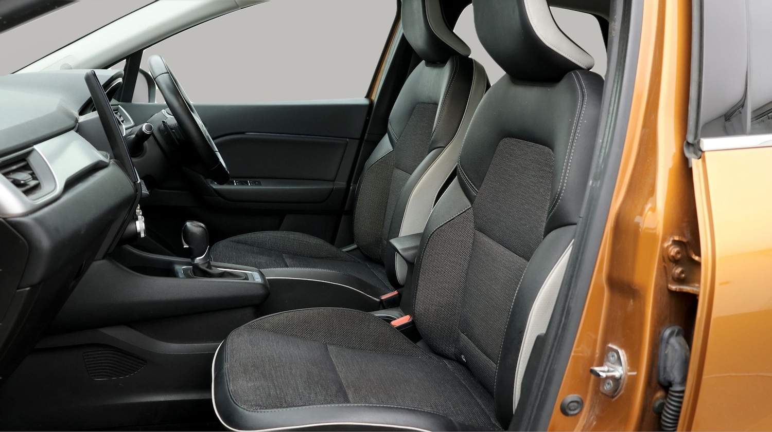 Used Renault Captur 2020 for sale - 77181837: Photo 14