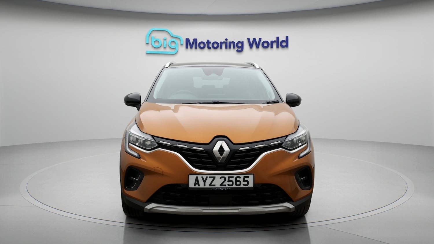 Used Renault Captur 2020 for sale - 77181837: Photo 2