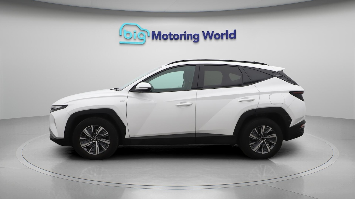 Used Hyundai TUCSON 2021 for sale - 76122642: Photo 4