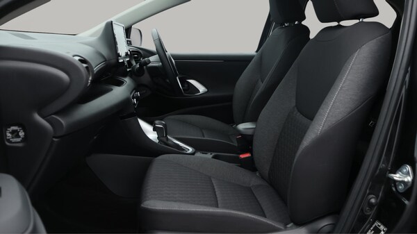 Used Toyota Yaris 2023 for sale - 76189332: Photo 15