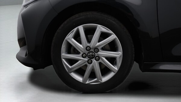 Used Toyota Yaris 2023 for sale - 76189332: Photo 19