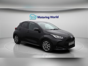 Used Toyota Yaris 2023 for sale - 76189332: Photo 2