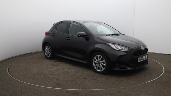 Used Toyota Yaris 2023 for sale - 76189332: Photo 44