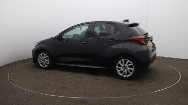 Used Toyota Yaris 2023 for sale - 76189332: Photo 47