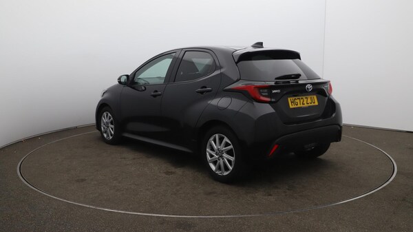 Used Toyota Yaris 2023 for sale - 76189332: Photo 62