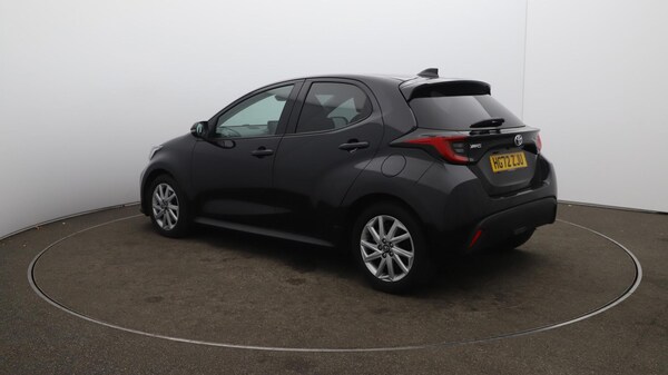 Used Toyota Yaris 2023 for sale - 76189332: Photo 63