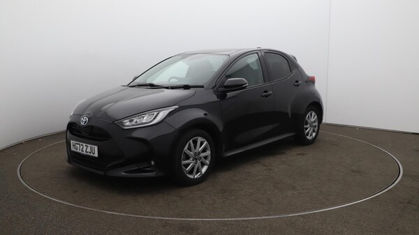 Used Toyota Yaris 2023 for sale - 76189332: Photo 69