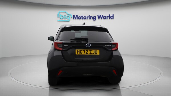 Used Toyota Yaris 2023 for sale - 76189332: Photo 7