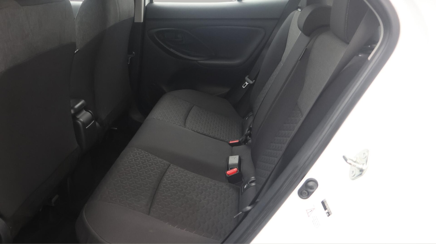 Used Toyota Yaris Cross 2022 for sale - 76715319: Photo 17