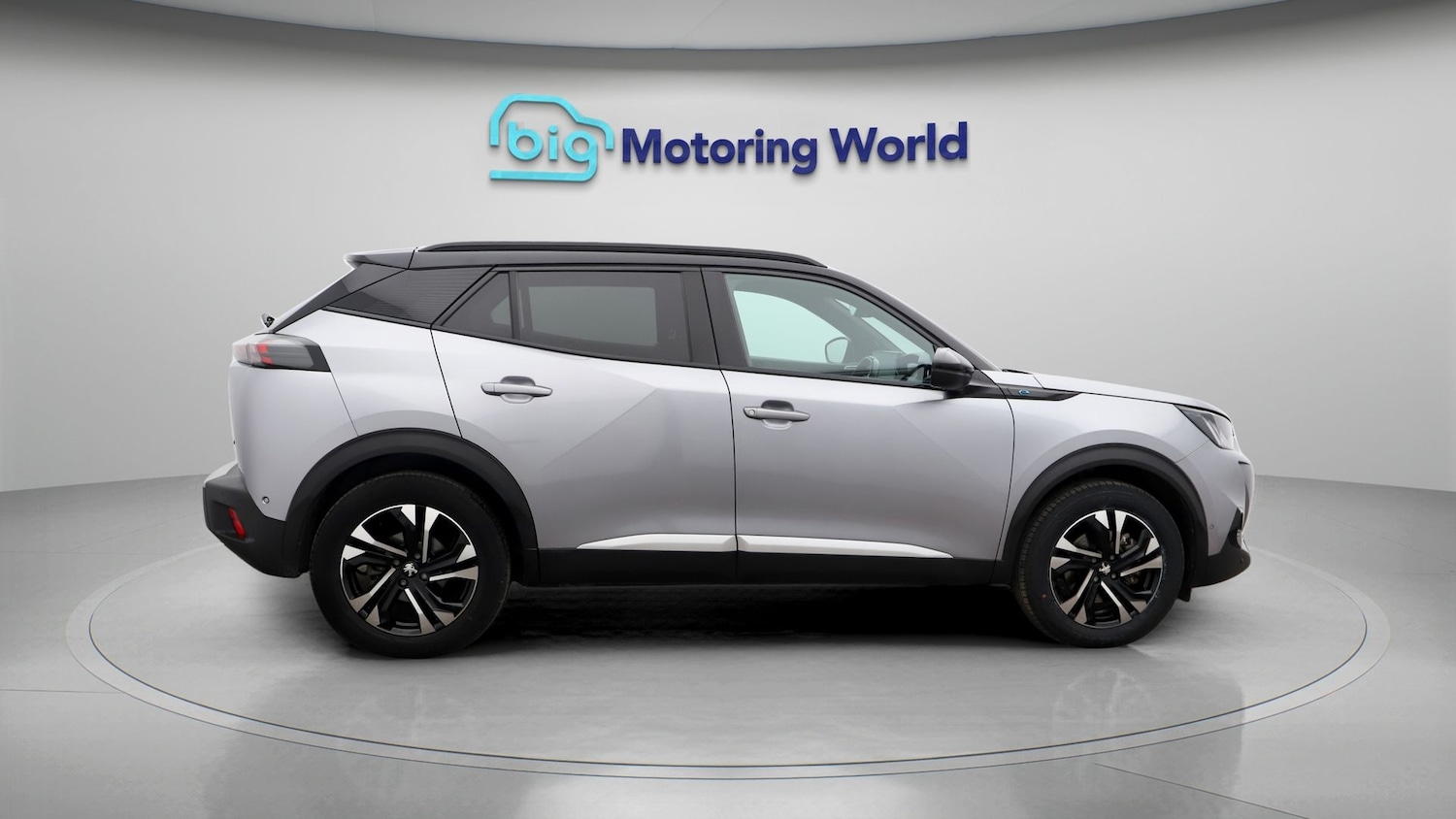 Used Peugeot 2008 2021 for sale - 77355105: Photo 8