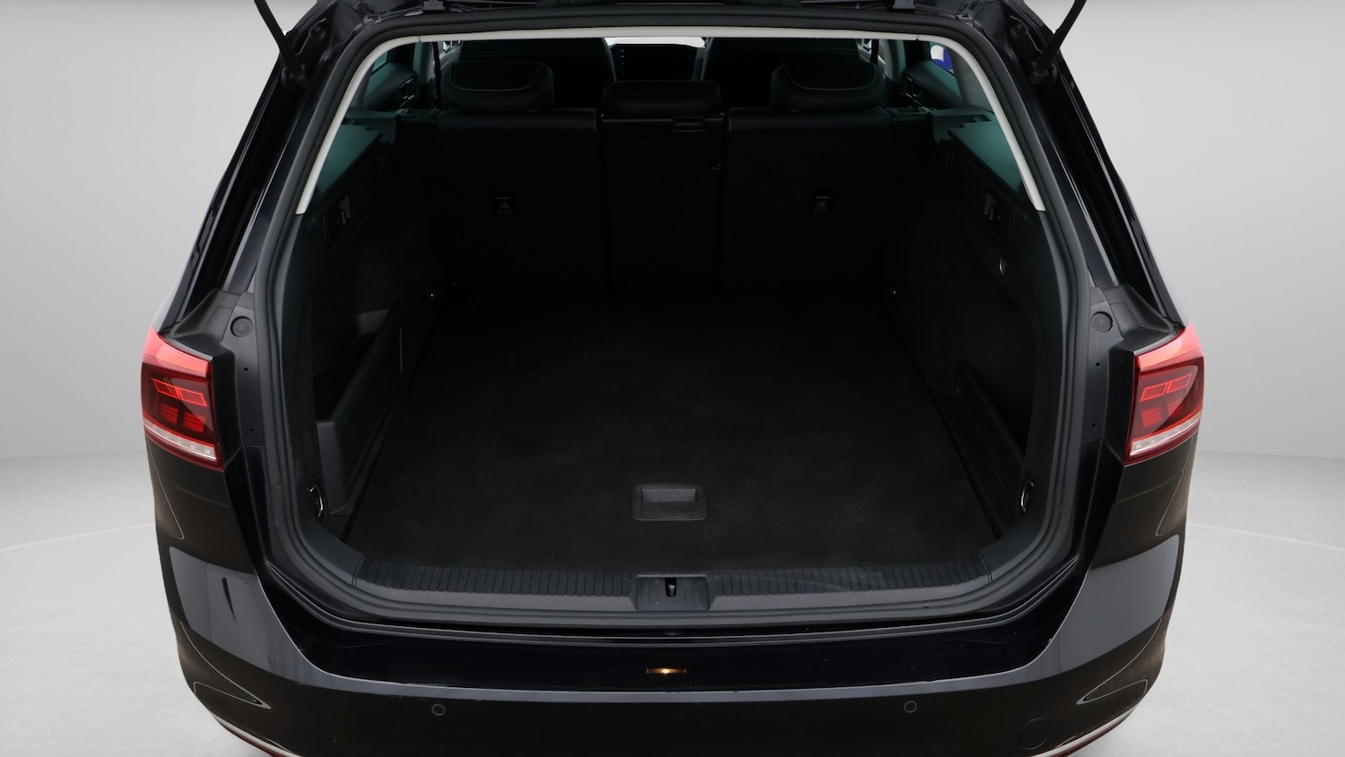 Used Volkswagen Passat 2022 for sale - 77831969: Photo 17