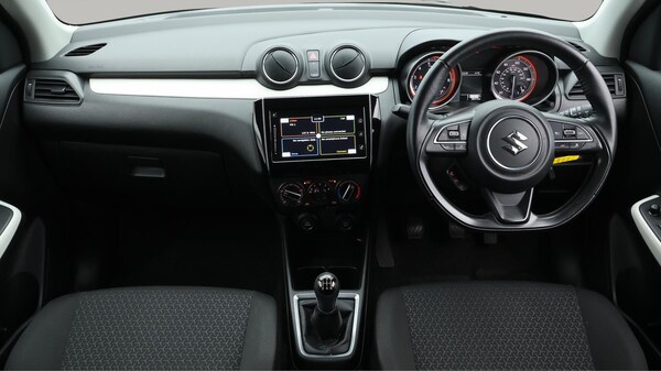 Used Suzuki Swift 2021 for sale - 76306959: Photo 14