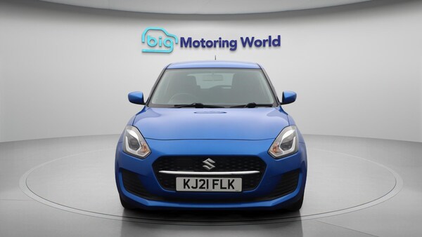 Used Suzuki Swift 2021 for sale - 76306959: Photo 3
