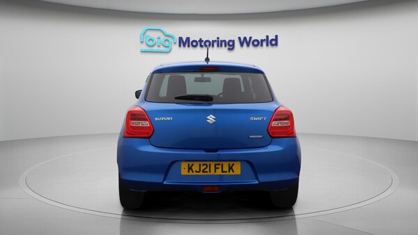 Used Suzuki Swift 2021 for sale - 76306959: Photo 7