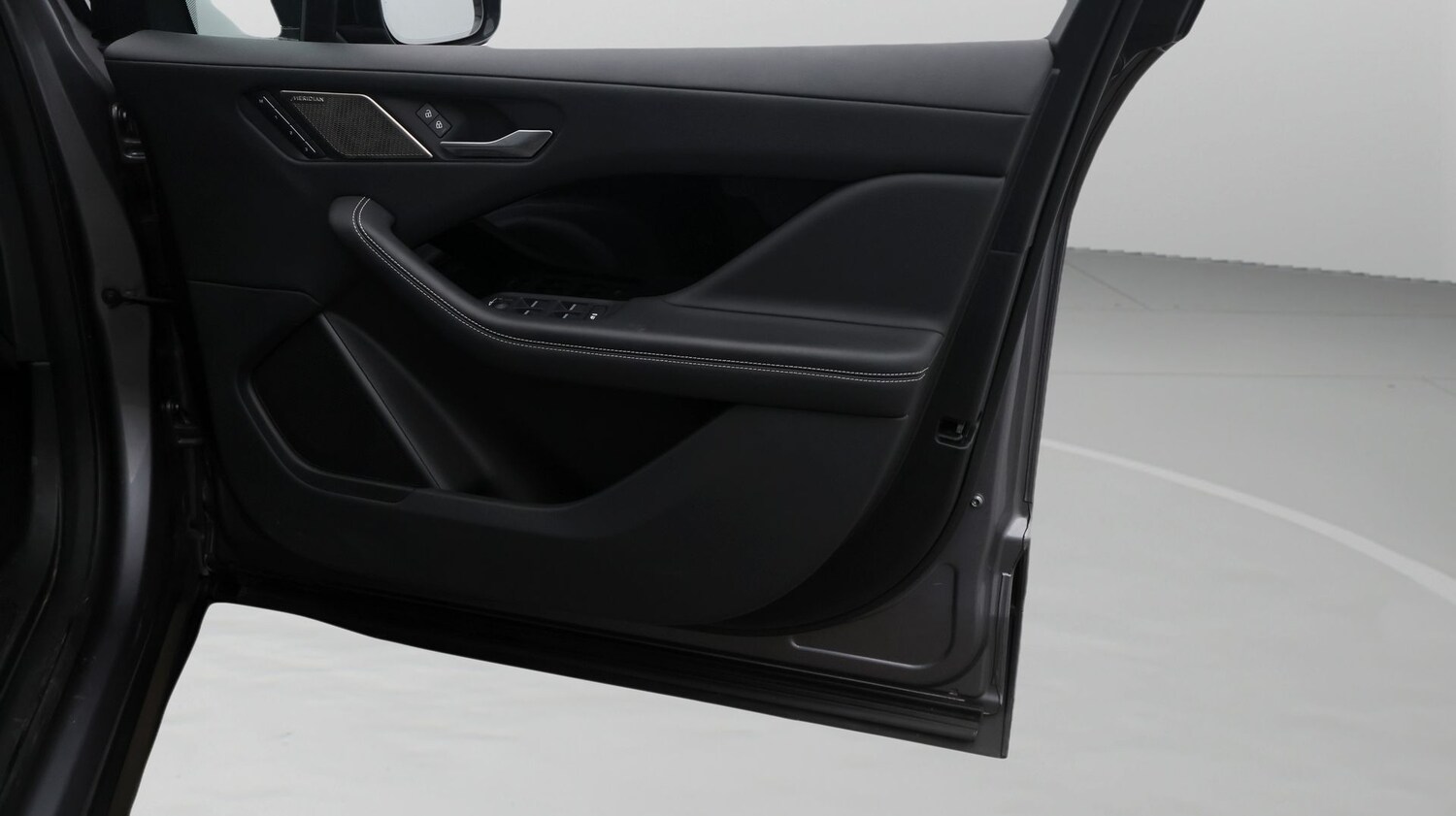 Used Jaguar I-Pace 2023 for sale - 77208126: Photo 15