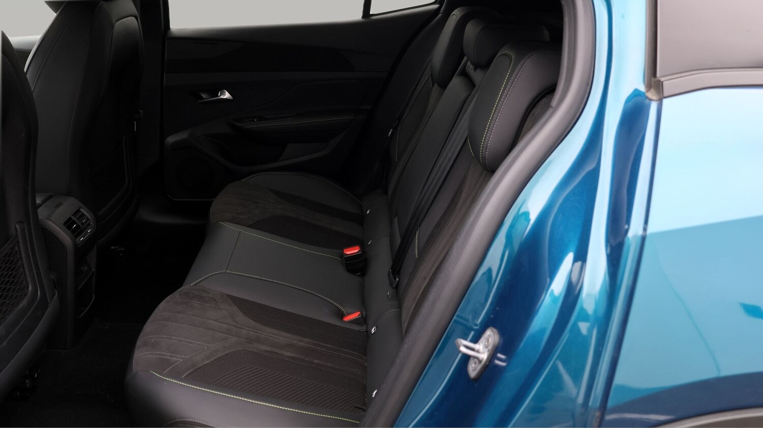 Used Peugeot 408 2024 for sale - 77730833: Photo 16