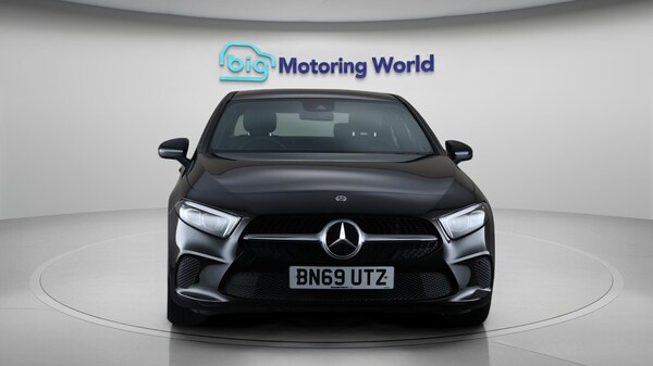Used Mercedes-Benz A-Class 2019 for sale - 76315219: Photo 3