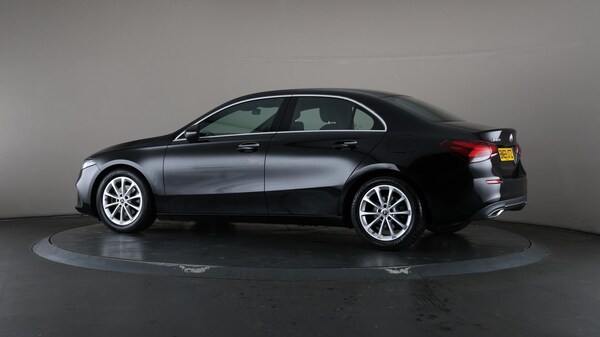 Used Mercedes-Benz A-Class 2019 for sale - 76315219: Photo 76