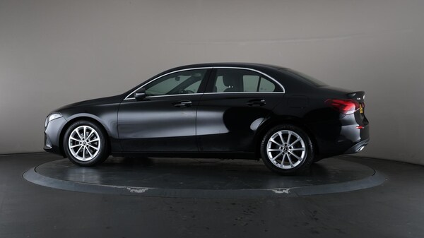 Used Mercedes-Benz A-Class 2019 for sale - 76315219: Photo 77