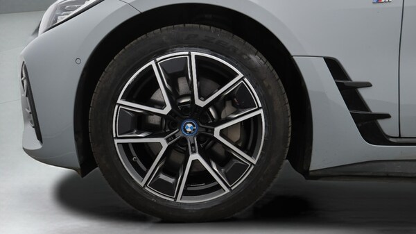 Used BMW i4 2022 for sale - 76084875: Photo 19