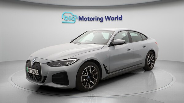 Used BMW i4 2022 for sale - 76084875: Photo 4
