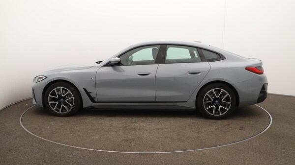 Used BMW i4 2022 for sale - 76084875: Photo 64