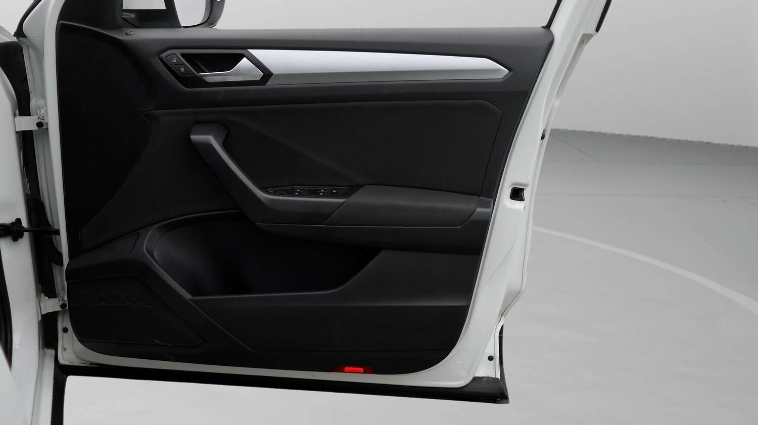 Used Volkswagen T-Roc 2022 for sale - 77199290: Photo 15