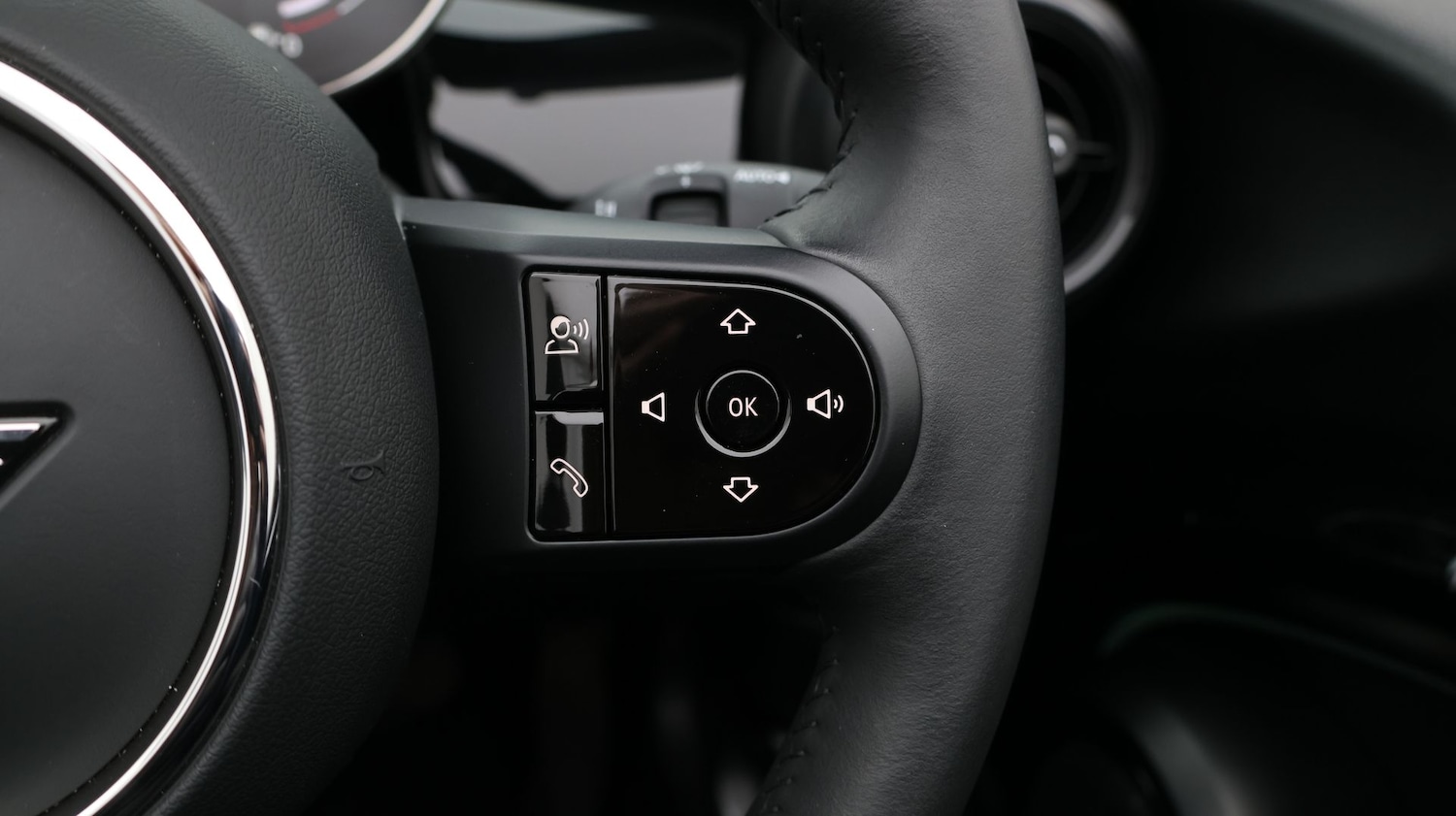 Used MINI Convertible 2023 for sale - 77602093: Photo 26