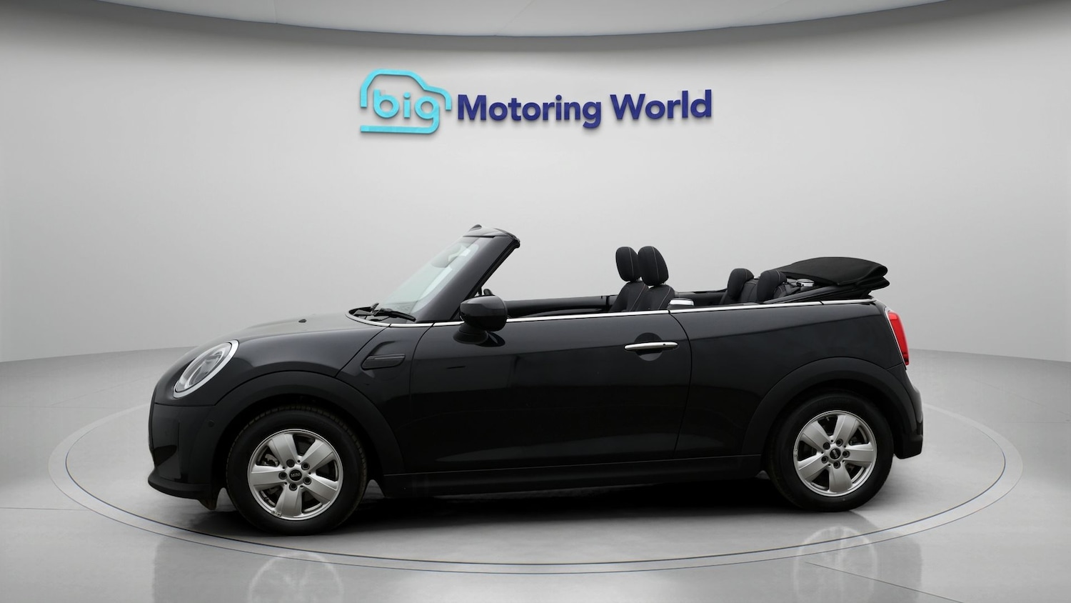 Used MINI Convertible 2023 for sale - 77602093: Photo 4