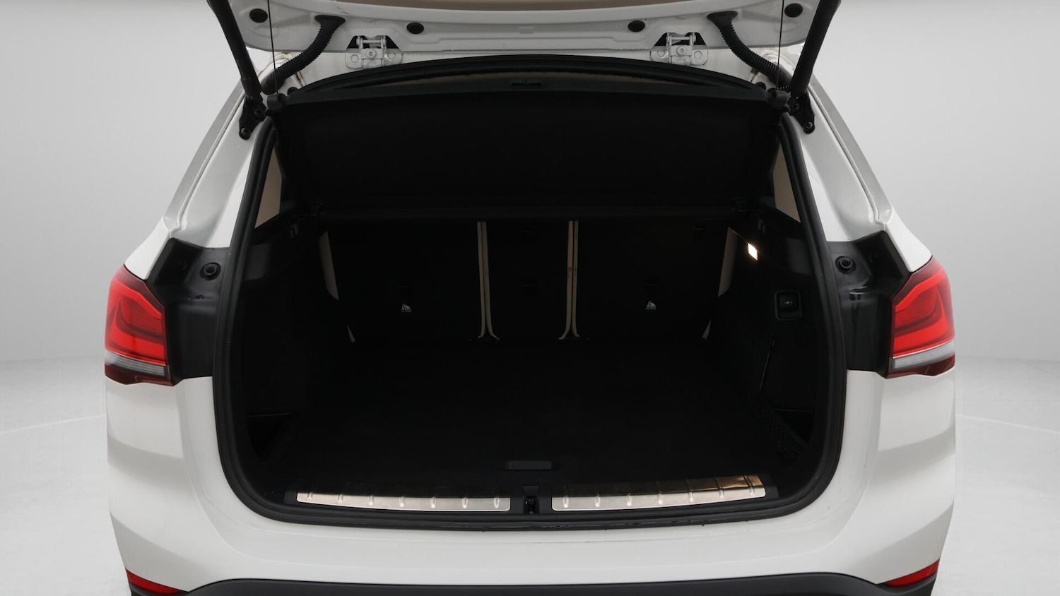 Used BMW X1 2022 for sale - 76646320: Photo 18