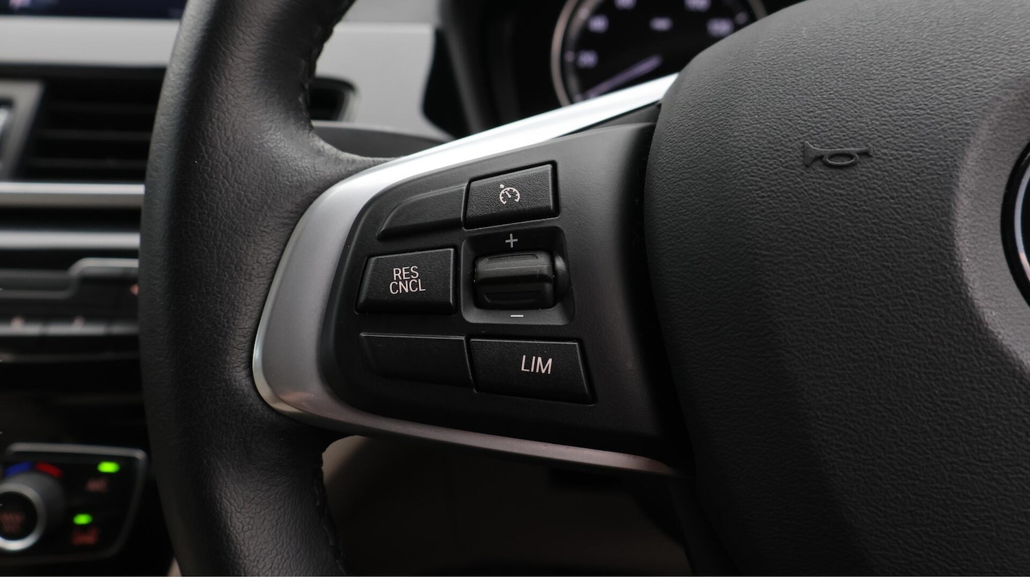 Used BMW X1 2022 for sale - 76646320: Photo 26