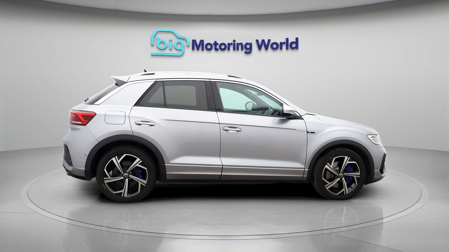 Used Volkswagen T-Roc for sale - 77337432: Photo 8