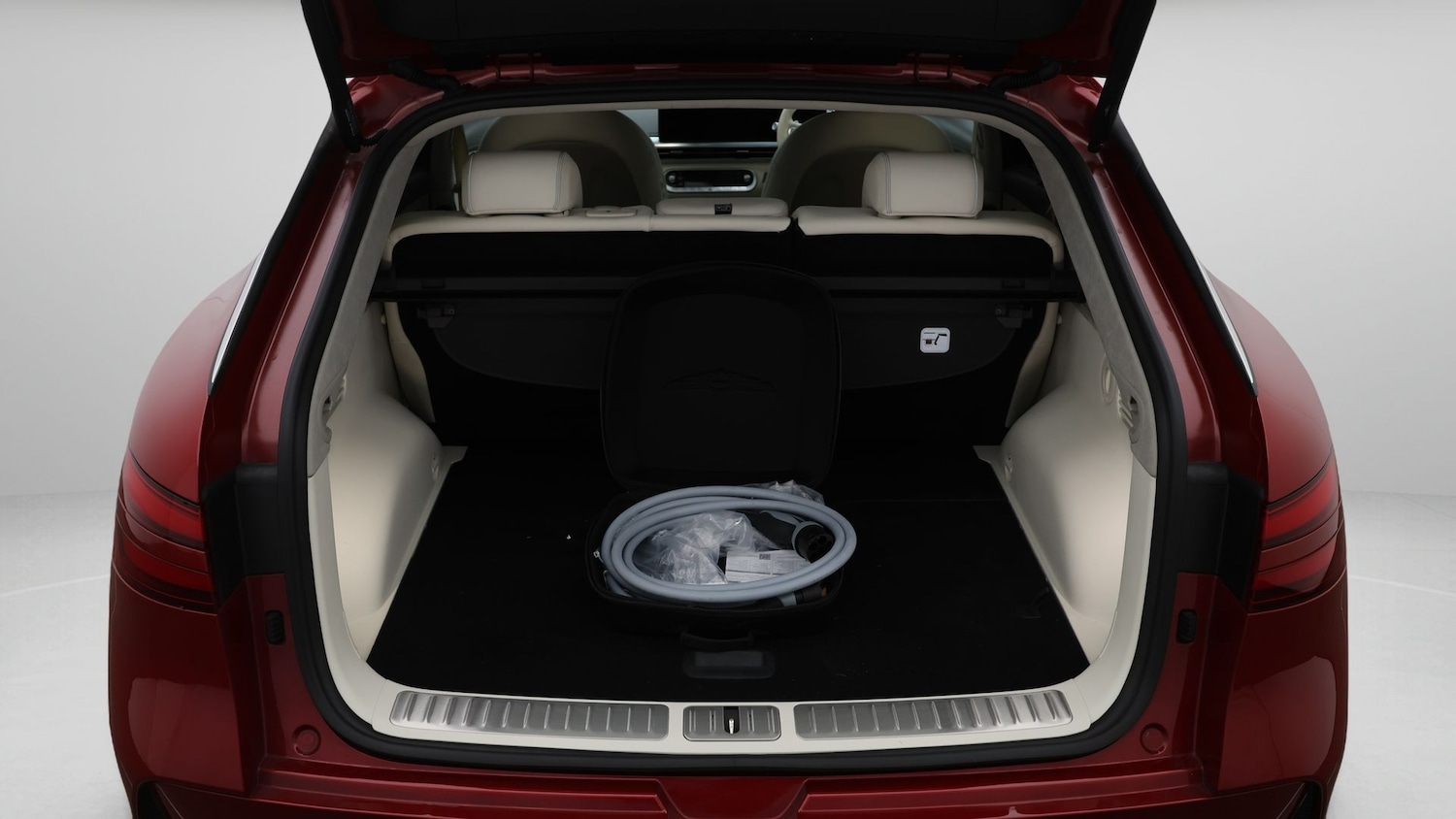 Used Genesis GV60 2023 for sale - 77653579: Photo 17