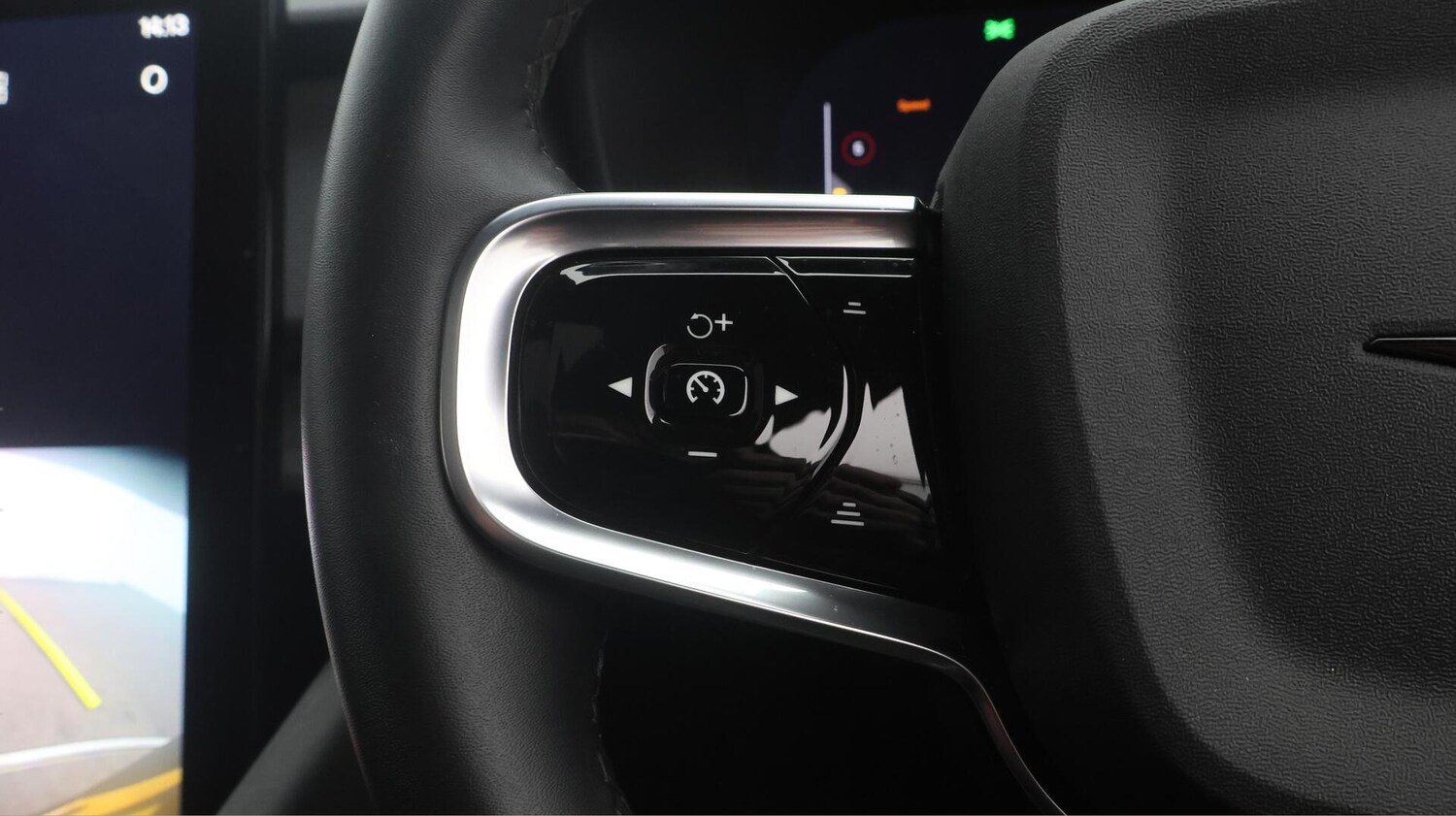 Used Polestar Polestar 2 for sale - 76728574: Photo 25