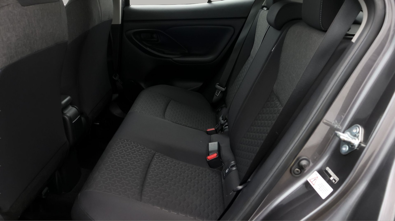 Used Toyota Yaris Cross 2022 for sale - 77878104: Photo 16