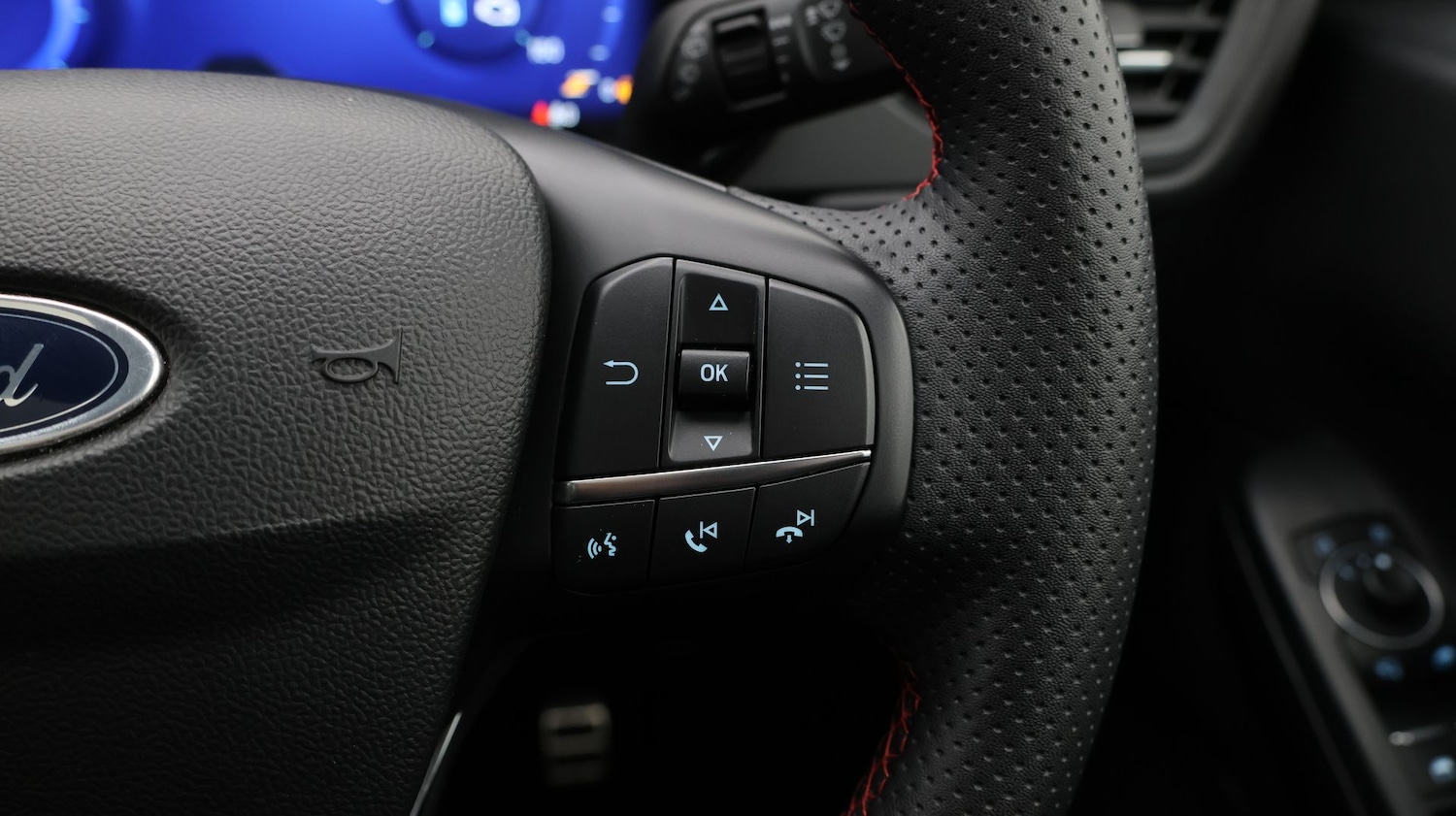 Used Ford Kuga 2023 for sale - 77460123: Photo 28