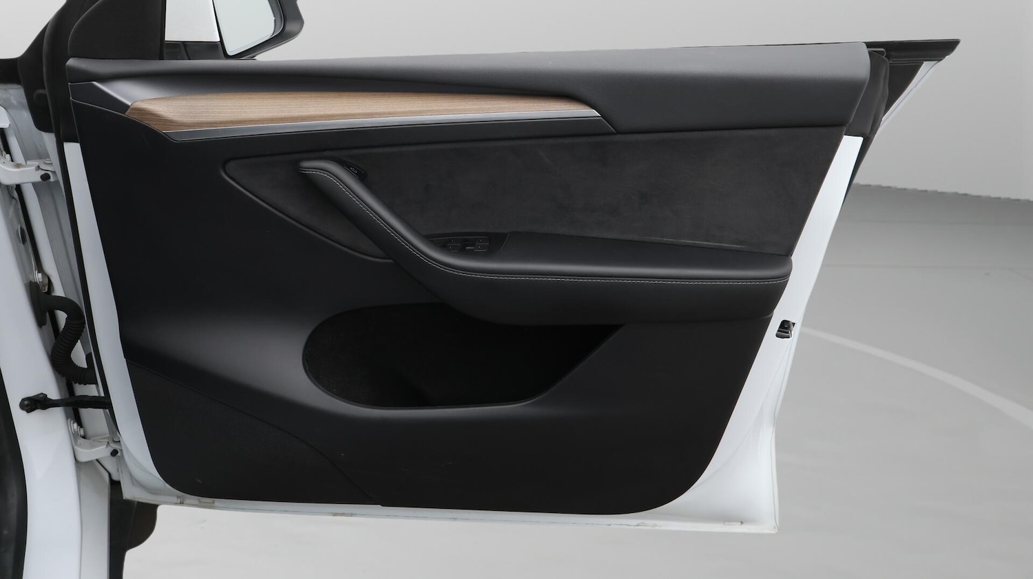 Used Tesla Model Y 2023 for sale - 76084285: Photo 15