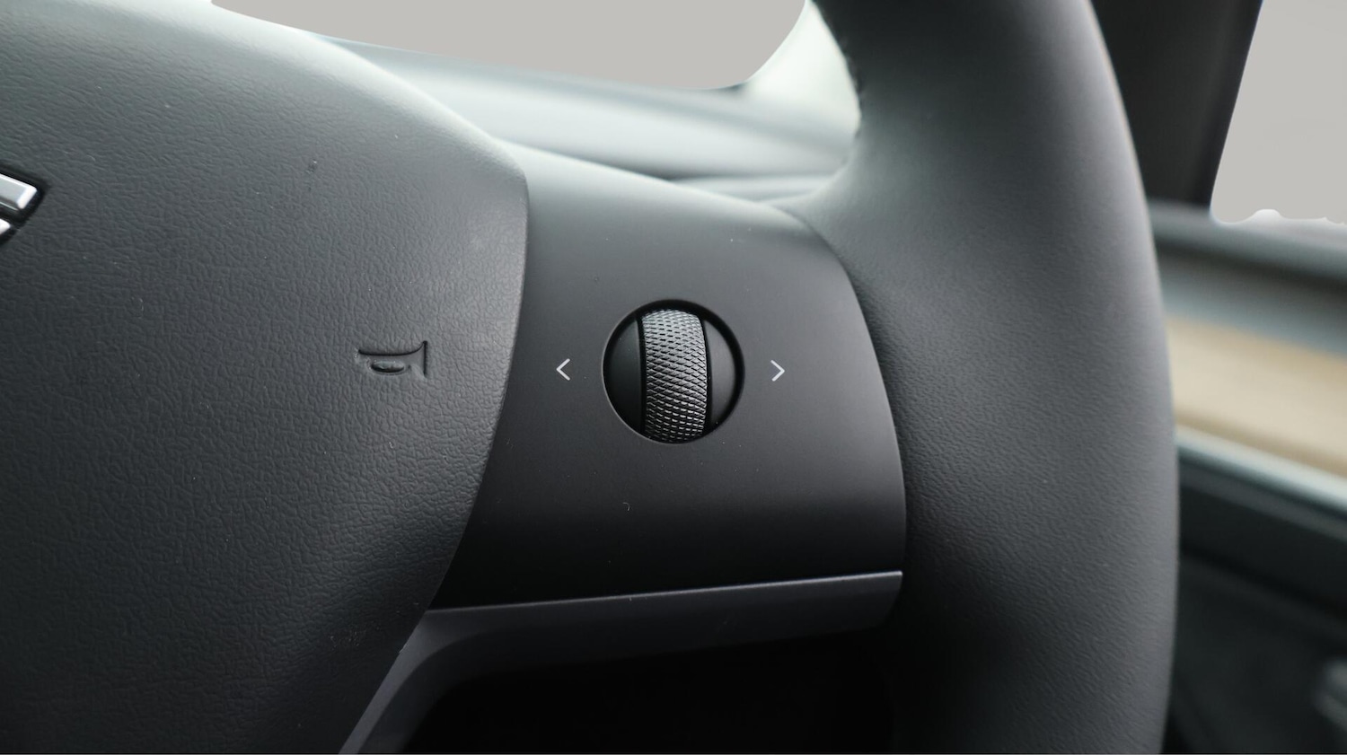 Used Tesla Model Y 2023 for sale - 76084285: Photo 25