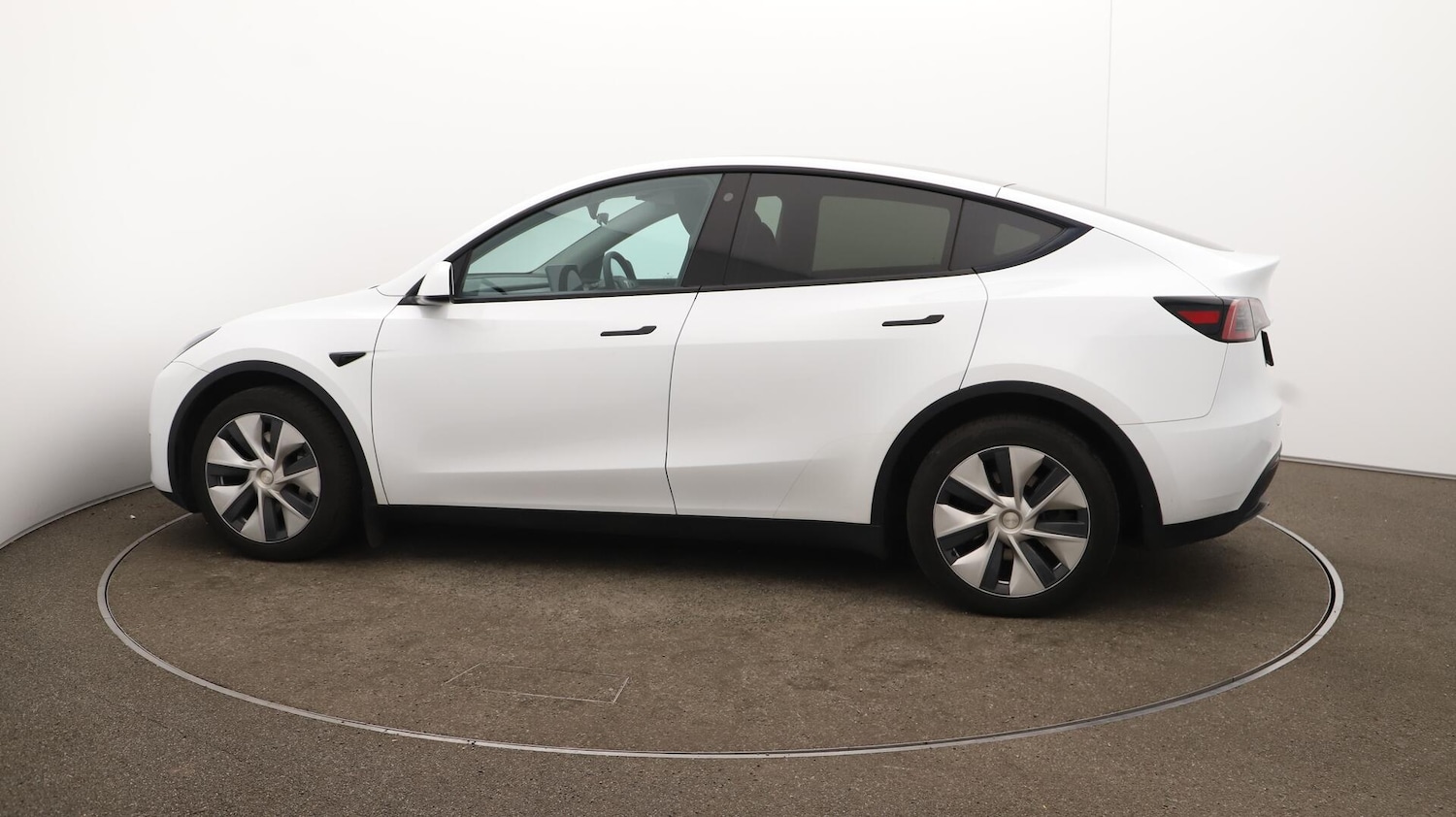Used Tesla Model Y 2023 for sale - 76084285: Photo 60