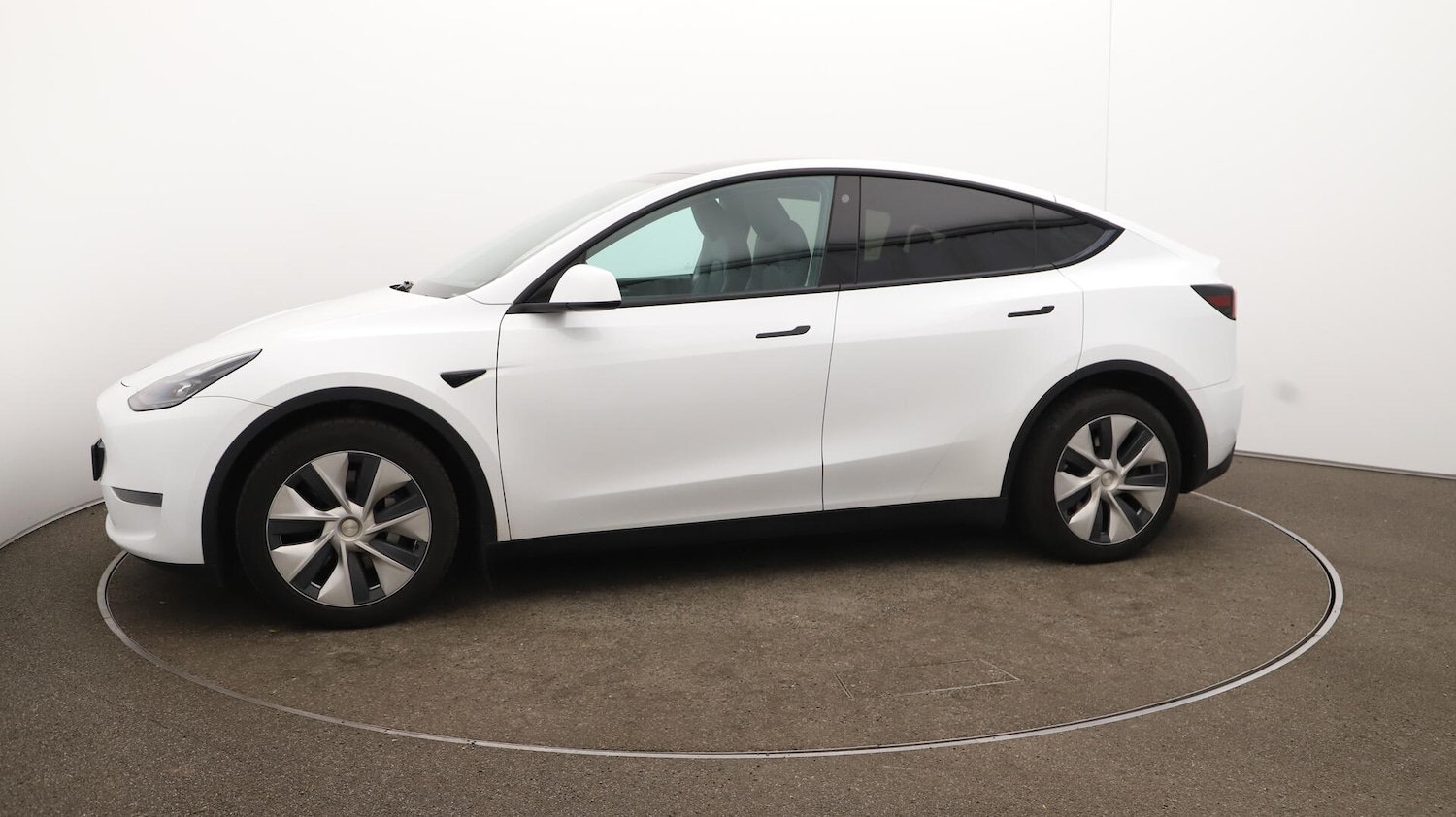 Used Tesla Model Y 2023 for sale - 76084285: Photo 68